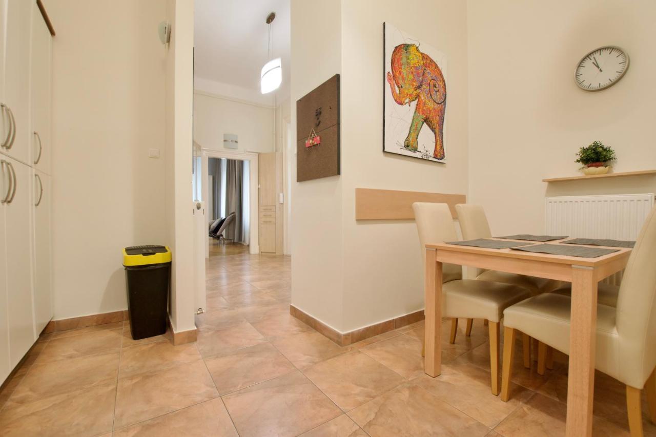 Standard Apartment By Hi5 - St. King Street 16. Budapeste Exterior foto