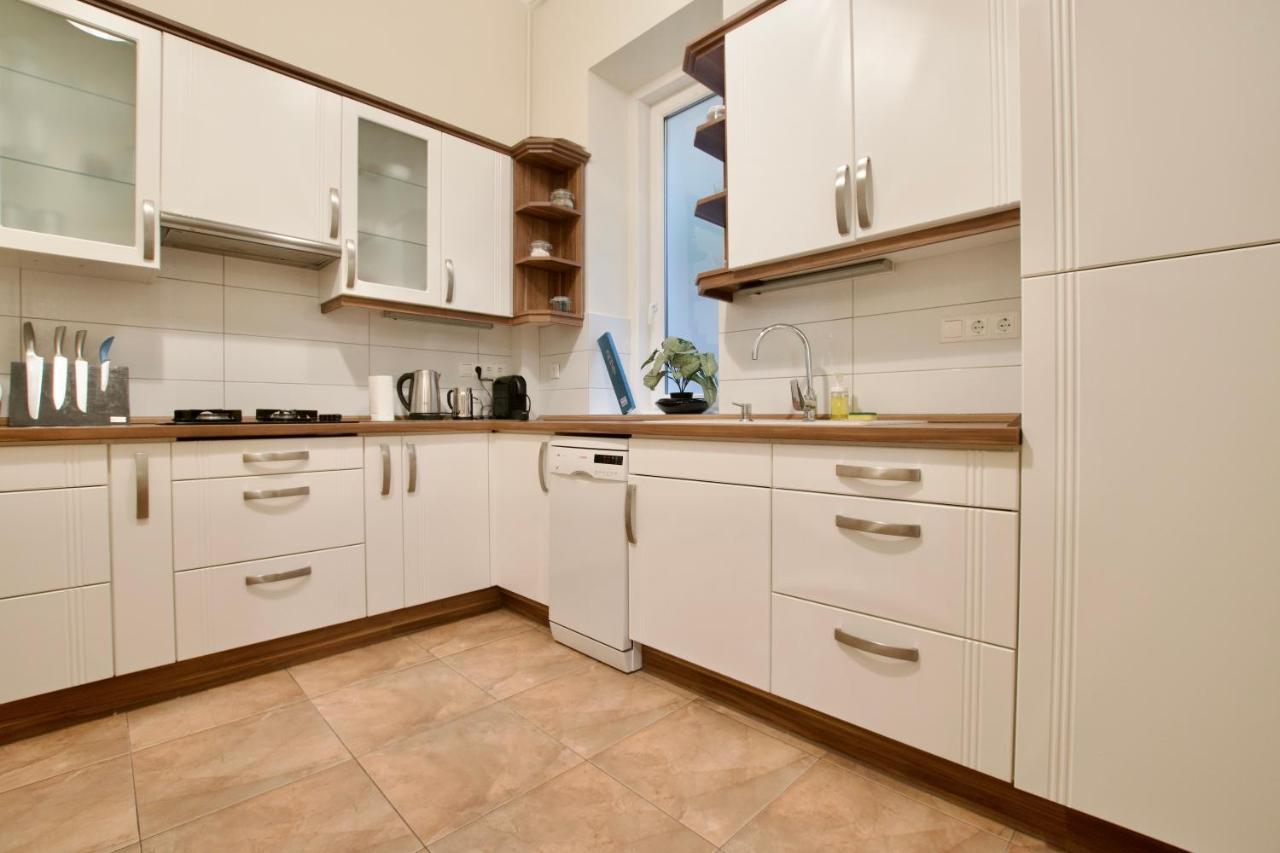 Standard Apartment By Hi5 - St. King Street 16. Budapeste Exterior foto